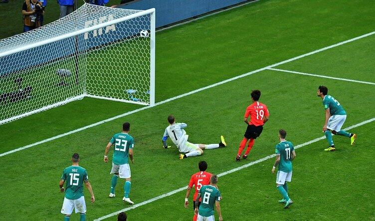Futbol kuralları baştan aşağıya değişiyor! İşte yeni kurallar…