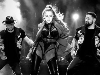 Hadise: Adriana Lima’yı taklit etmedim