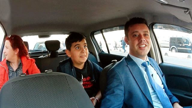 Belediye başkanı taksici oldu direksiyona geçti