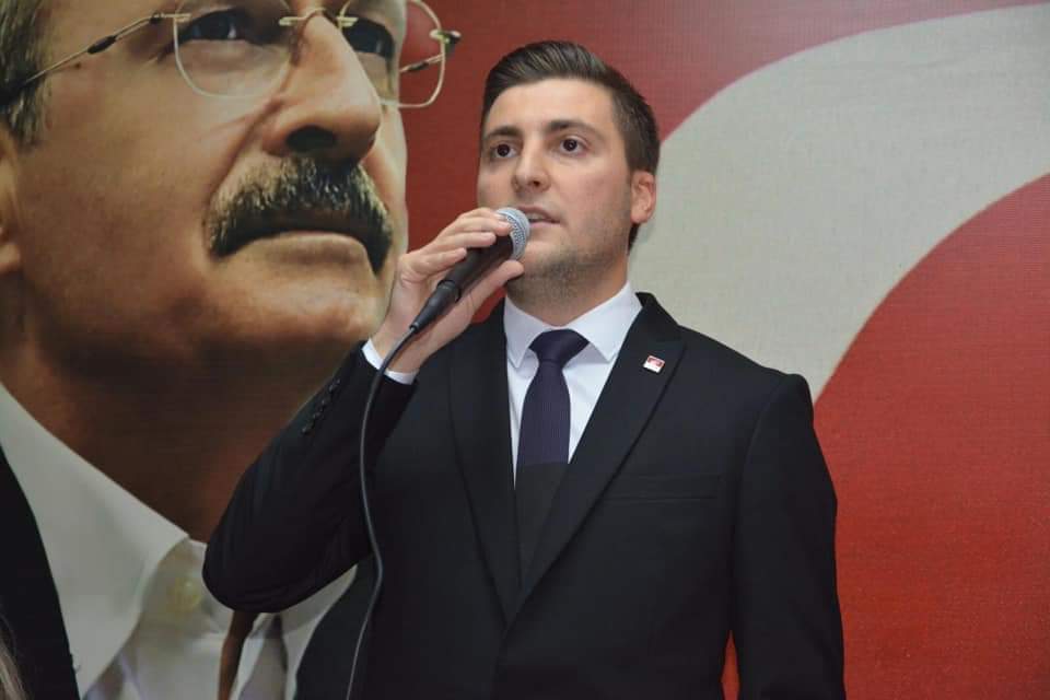 Berker Esen de aday…