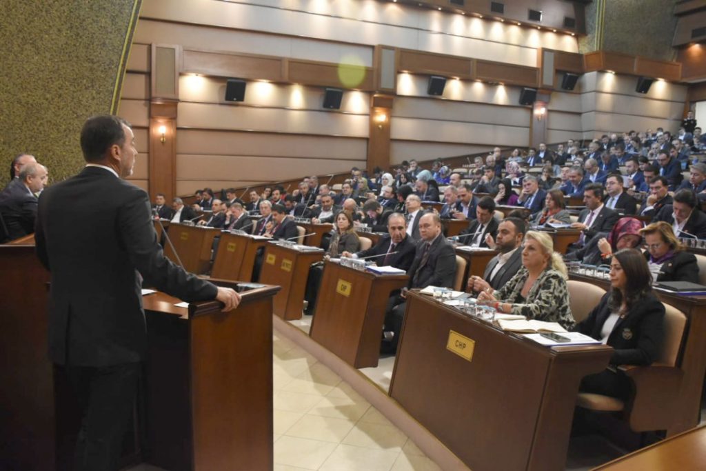 Yılmaz, Silivri sorunlarını İBB’de anlattı.