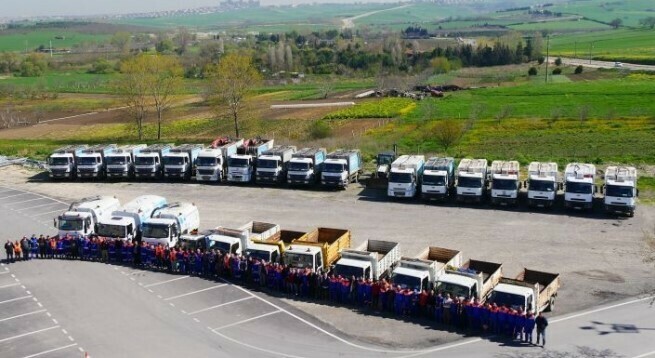 Büyükçekmece Belediyesi, temizlik hizmetini kendi araçlarıyla yapacak.