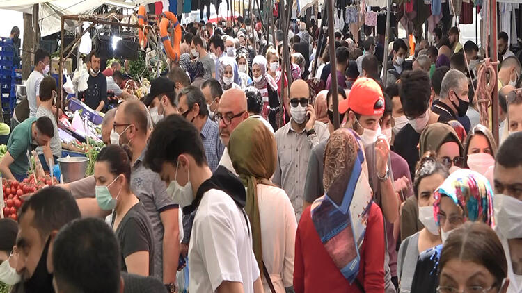 Avcılar’da pes dedirten görüntü! Adım atacak yer yok