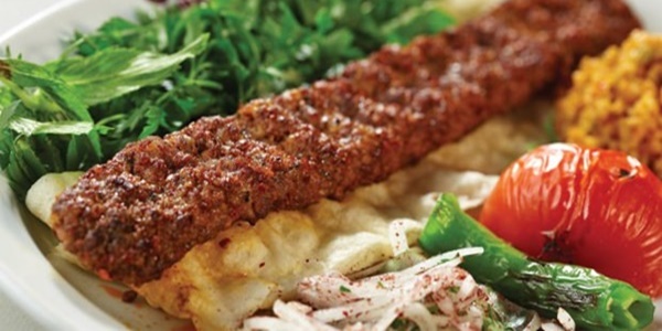 Adana Kebap Tarifi: Dünya’nın Sevdiği Lezzet Adana Kebap Nasıl Yapılır?