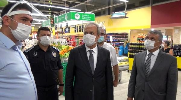 Silivri’de alışveriş merkezlerinde koronavirüs tedbirleri denetimi