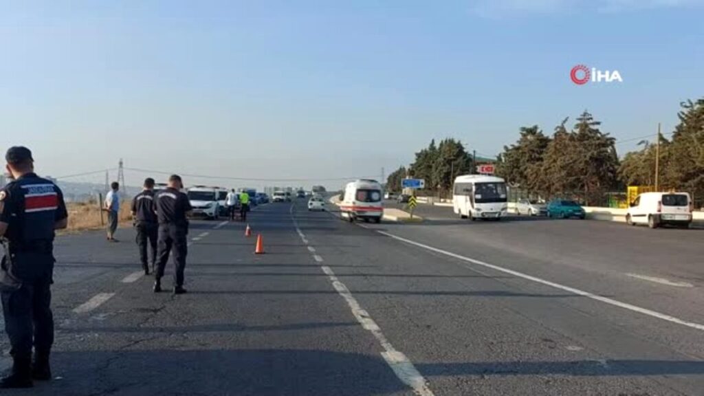 Silivri’de işçileri taşıyan servis kaza yaptı: 2’si ağır 8 yaralı
