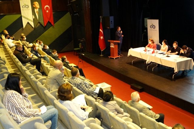 Sarıkurt: ‘Kentimizi şeffaf belediyecilik anlayışıyla yönetiyoruz’