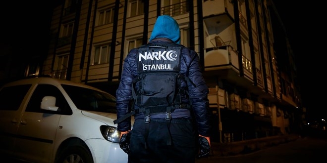 Silivri’de uyuşturucu satıcılarına eş zamanlı operasyon