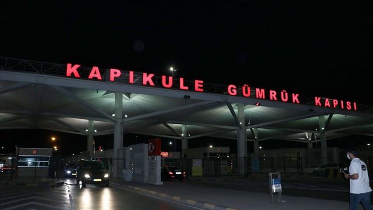 Türkiye’ye girişte PCR testi zorunlu oldu.