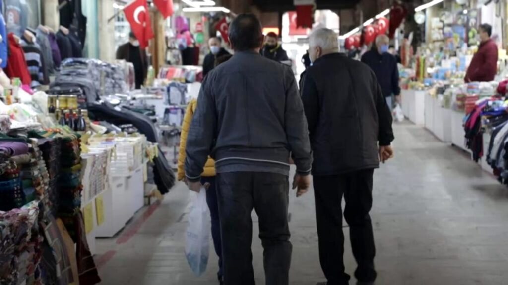 Kur farkı arttıkça Bulgarlar Edirne’ye akın ediyor