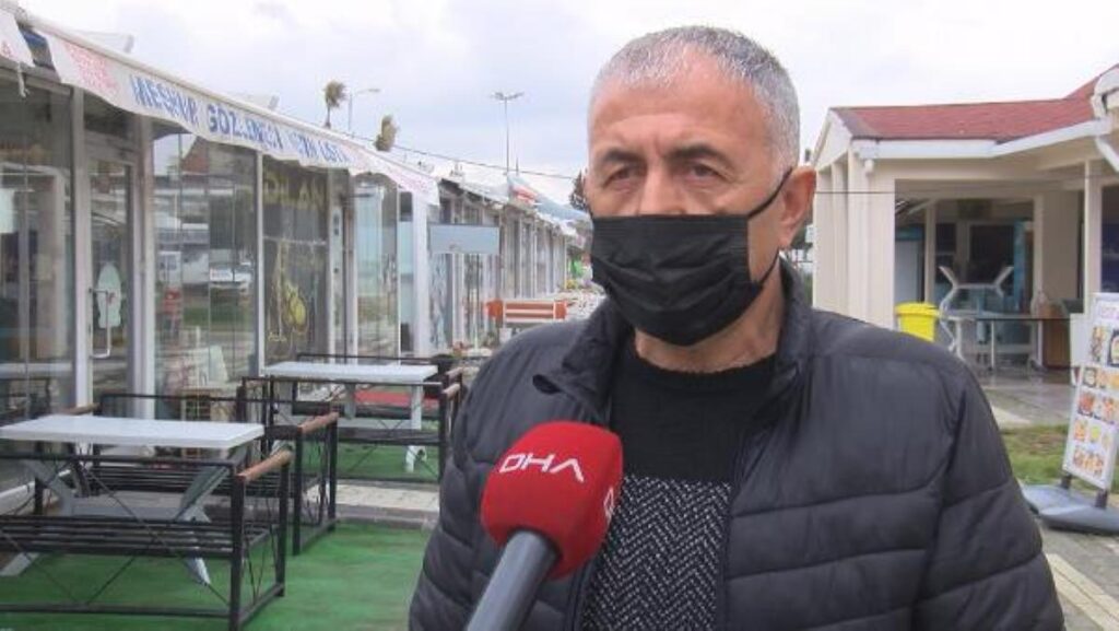 BÜYÜKÇEKMECE SAHİLİ’NDE DÜKKANLARI MÜHÜRLENEN GÖZLEMECİLERDEN TEPKİ