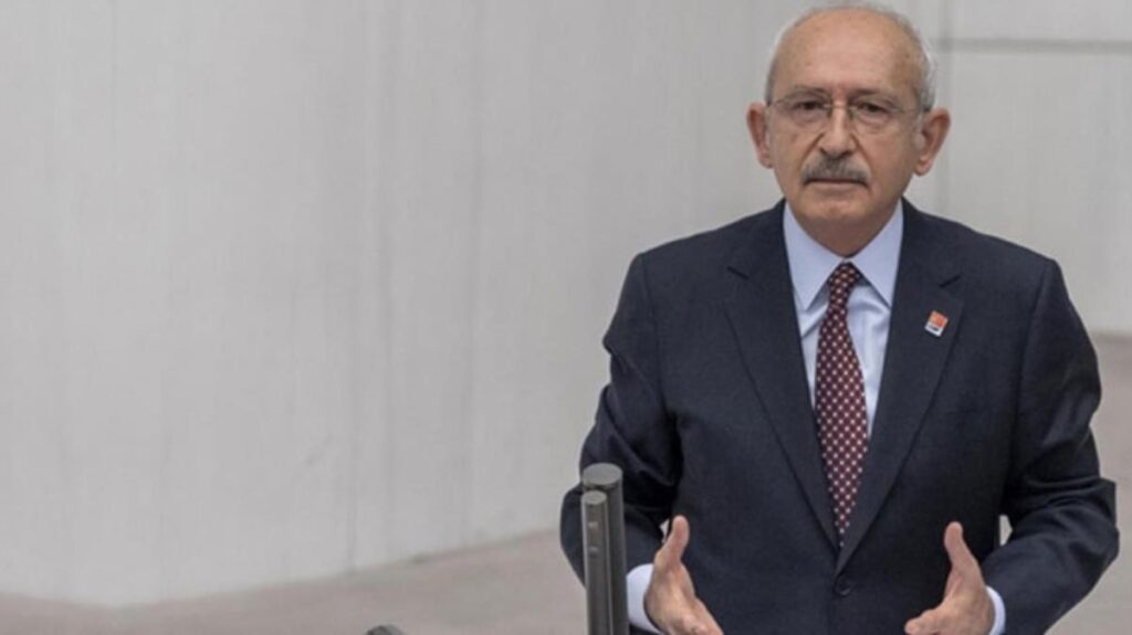 Kılıçdaroğlu’ndan “Seni cumhurbaşkanı olarak görmek istiyorum” diyen kadına yanıt: Orası şimdilik karanlık bir alan