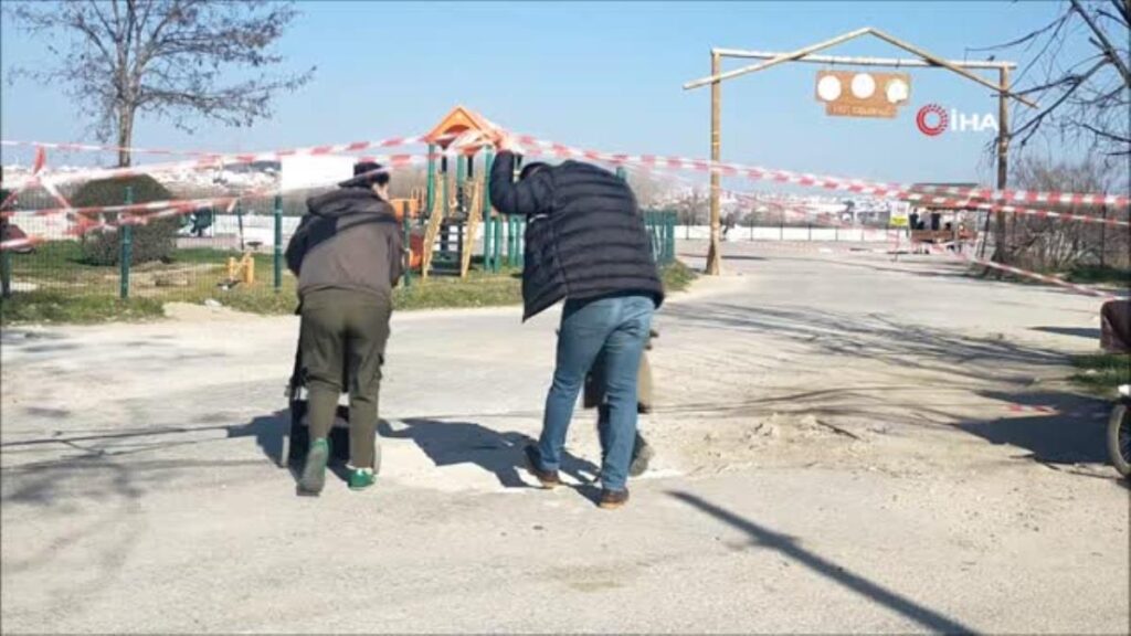 Yasakları çiğnediler, polis baskın yapınca akın akın kaçtılar