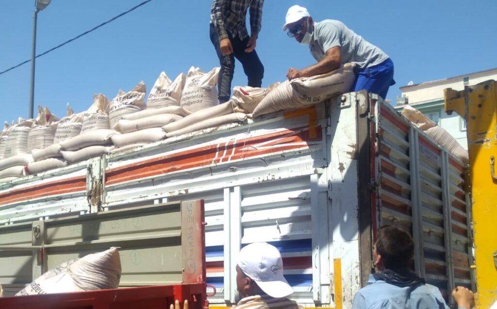 Silivri’de Milli Tohumluk Arpa Dağıtım Töreni düzenledi.
