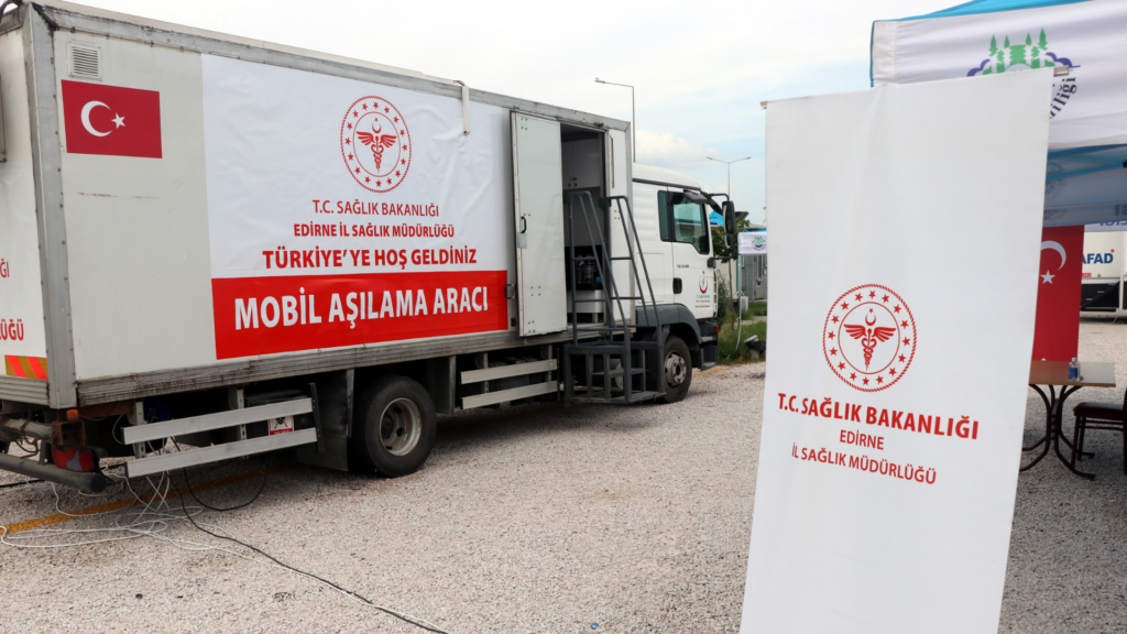 Kapıkule Sınır Kapısı’na ‘gurbetçiler’ için mobil aşı merkezi