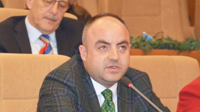 Silivri’de muhalefet fahiş rayiç bedel artışlarına itiraz etti.