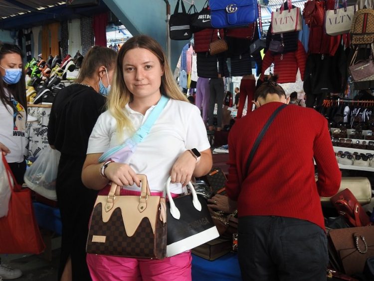 Bulgaristanlılar Edirne’ye Akın Etti: Türkiye bize bayağı ucuz geliyor