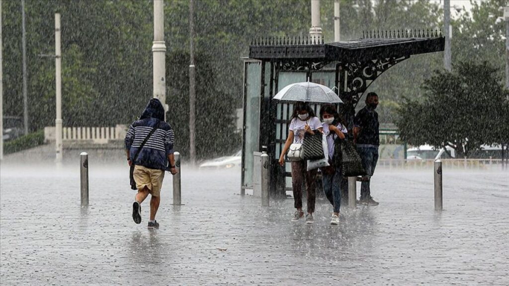 Meteoroloji’den İstanbul için kuvvetli yağış uyarısı