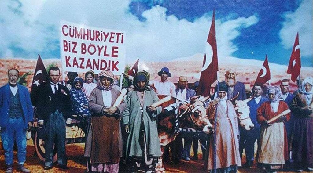 Cumhuriyet 98 yaşında