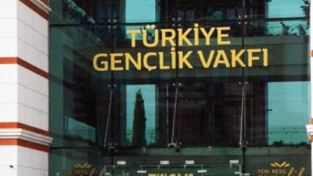 TÜGVA’nın yönetim kurulundan üç kişinin daha seçimlere kadar İBB’de çalıştığı ortaya çıktı