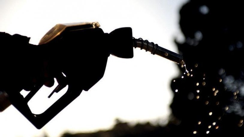 Benzin ve motorine 1 liradan fazla zam geldi