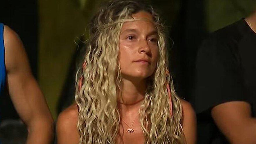 Survivor yarışmacısı 10 yıllık eşinden boşandı