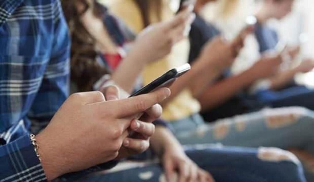 Londra değil Silivri! Bir telefona 800 bin TL kaptırdı