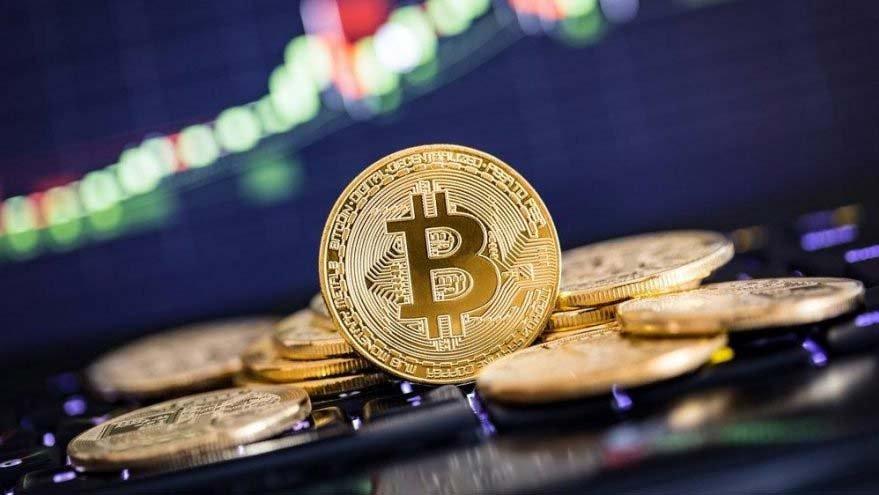 Bitcoin’de yön arayışı altcoin’lere yarıyor