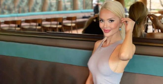 Pozlarıyla gündemden düşmeyen Cansu Taşkın, sessiz sedasız evlendi! Nikahtan gizemli iki kare geldi