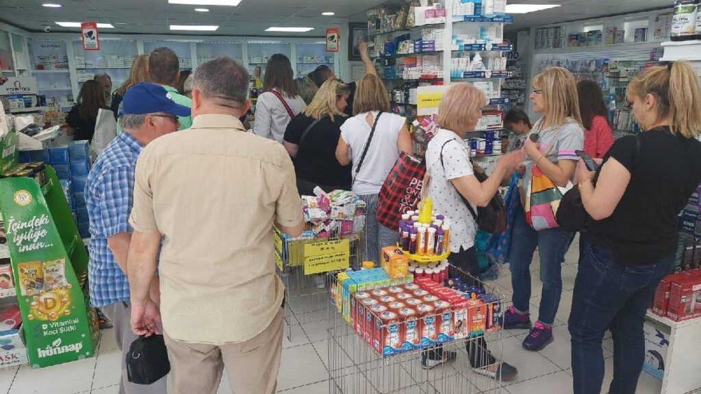 Bulgarlar ucuz ilaç için bu kez Tekirdağ’a akın etti