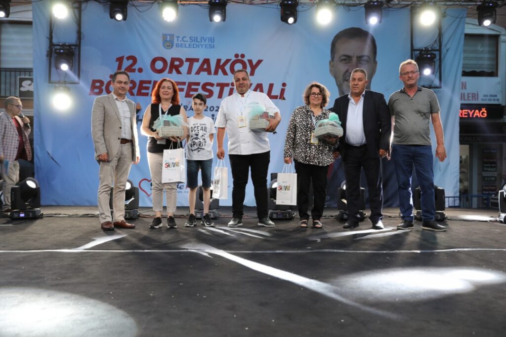 Ortaköy’de Börekler Yarıştı