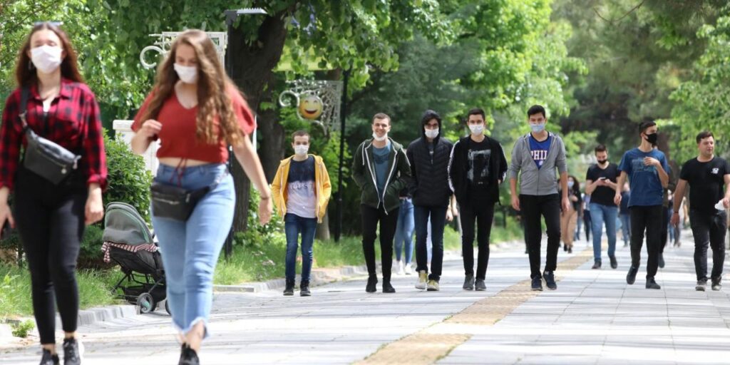 İBB’den gençlere ‘doğru tercih’ desteği