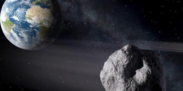 İki asteroit Dünya’nın yakınından geçecek