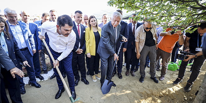 Silivri Millet Bahçesi’nde ilk fidanlar dikildi