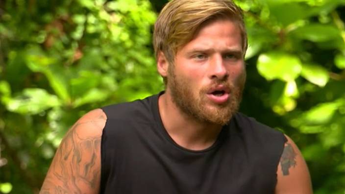 Survivor yarışmacısı Yunus Emre Özden sevgilisini darp etti