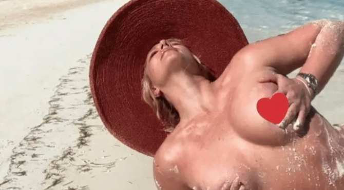 Britney Spears, yine çıplak poz verdi, sosyal medyada olay oldu