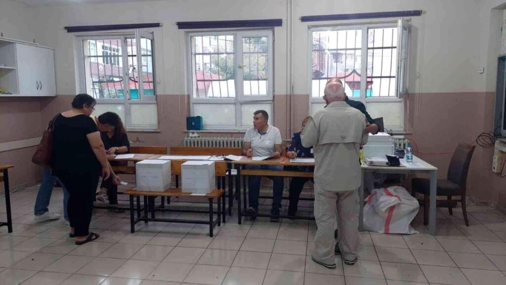 Bulgaristan Göçmenleri seçim heyecanını yaşadı