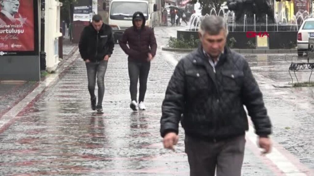 EDİRNE’DE METREKAREYE 15 KİLO YAĞIŞ DÜŞTÜ