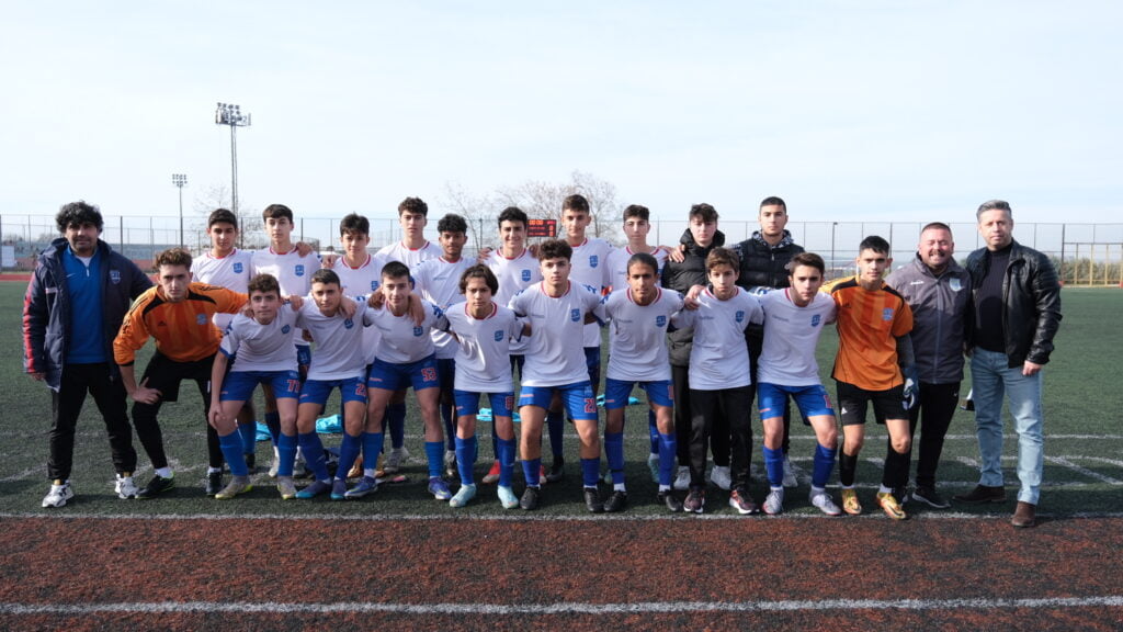 Büyükçekmece Belediyesi Spor Kulübü namağlup şampiyon oldu.