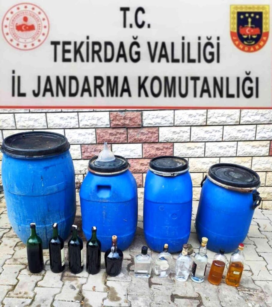 Tekirdağ’da 255 litre sahte alkol ele geçirildi
