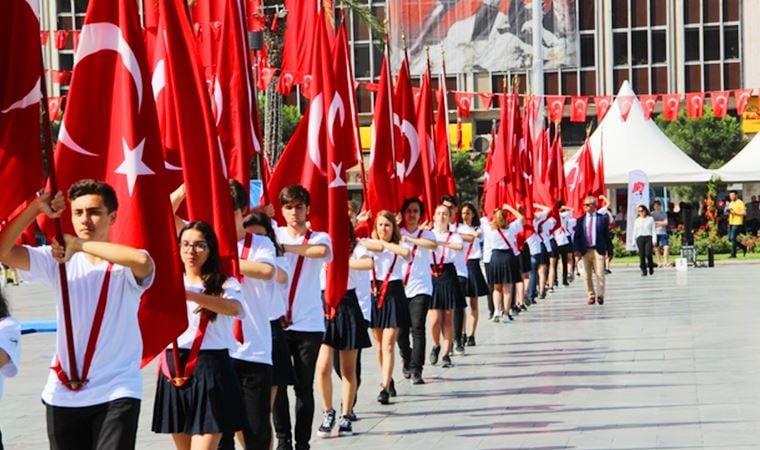 19 Mayıs resmi tatil mi? 19 Mayıs’ta okullar tatil mi? 2023 yılı resmi tatiller listesi…