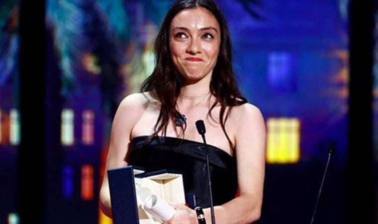 76. Cannes Film Festivali’nde ‘En İyi Kadın Oyuncu Ödülü’ Merve Dizdar’ın