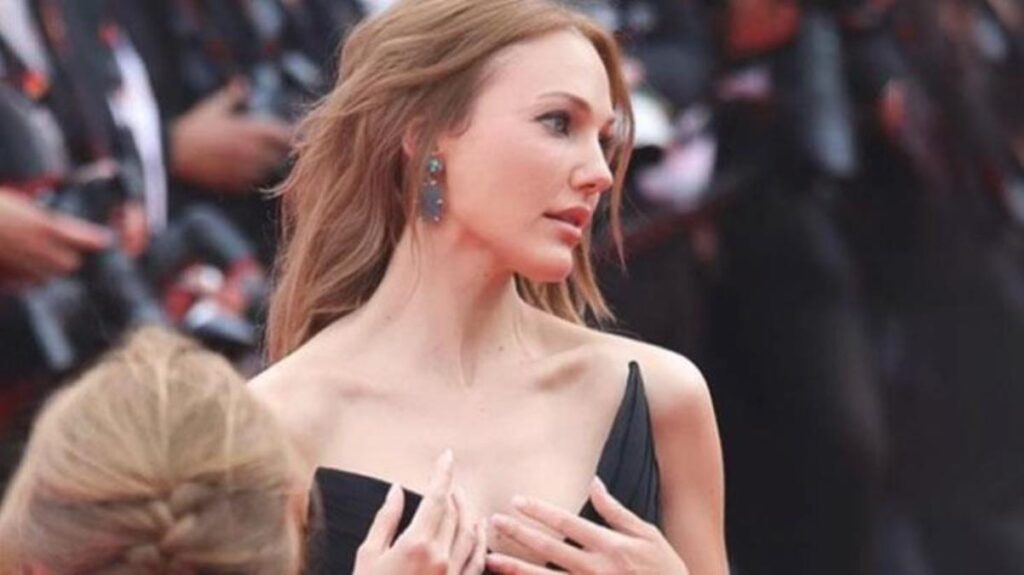 Cannes Film Festivali’nden Meryem Uzerli geçti! Zarafetiyle herkesi büyüledi