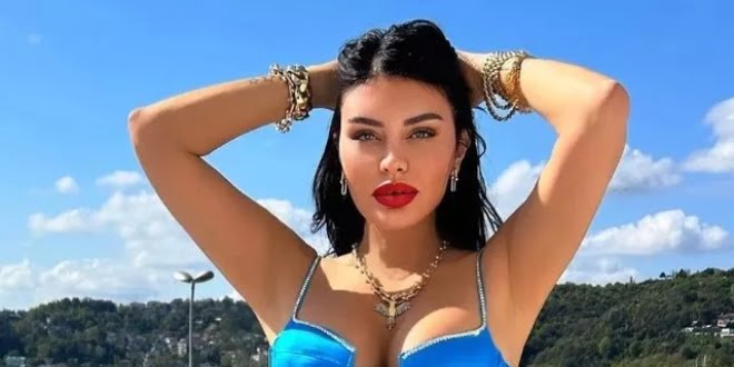 Ebru Polat’ın Sütyensiz Pozuna Beğeni Yağdı…
