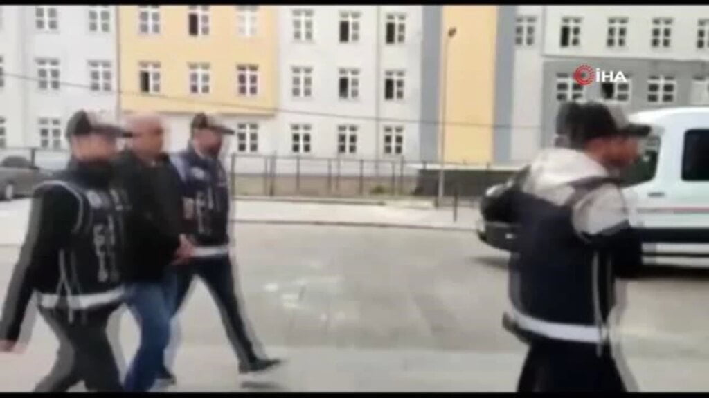 Ergene Belediyesinde Rüşvet Operasyonu: 5 Belediye Personeli Tutuklandı