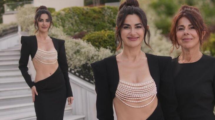 Nesrin Cavadzade’nin düğün şıklığı! İddialı elbisesi dikkatleri üzerine çekti