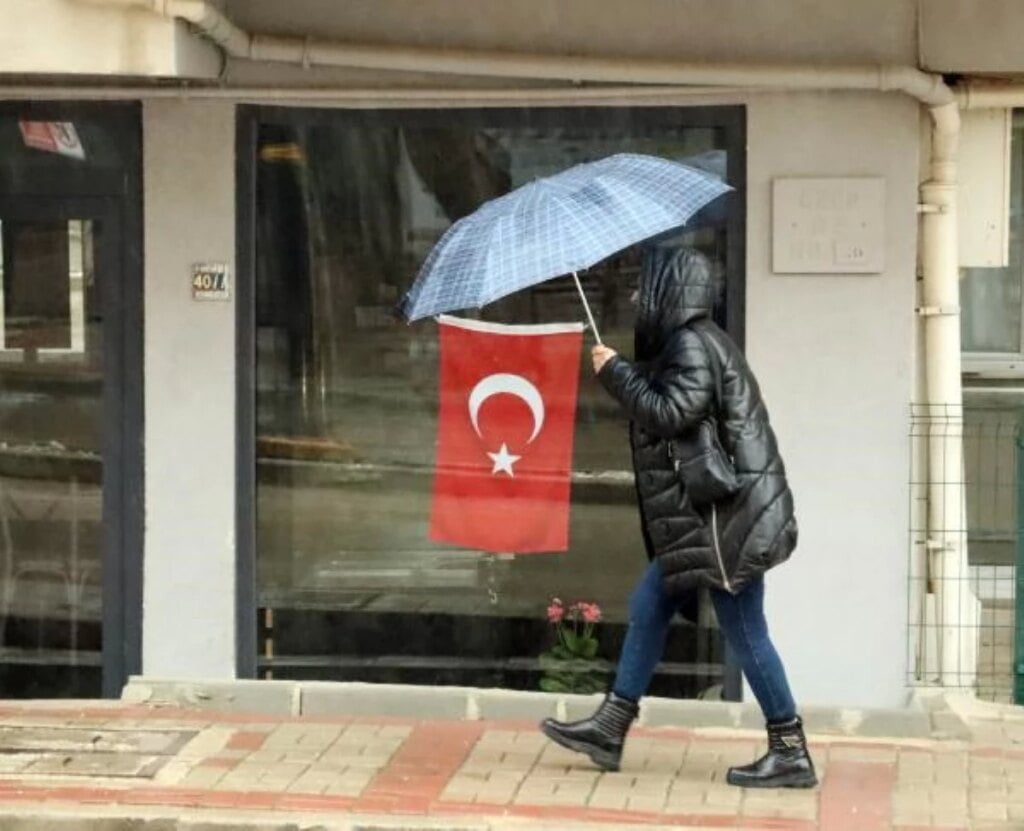 Tekirdağ ve Edirne’nin güneyine kuvvetli yağış uyarısı