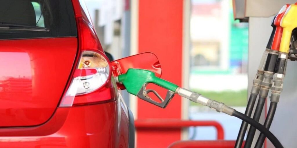 Benzine Büyük Zam Yolda