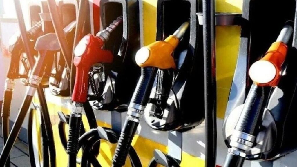 Benzine dev zam: Benzin litre fiyatı İstanbul’da ne kadar?