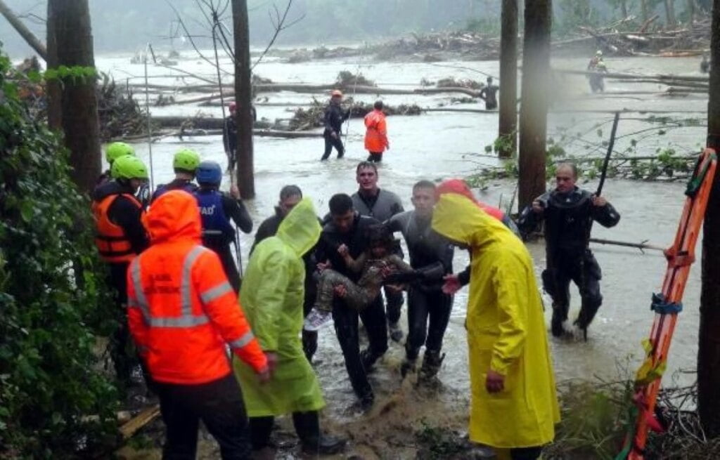 Kırklareli’de Sel Felaketi: 2 Ölü, 4 Kayıp